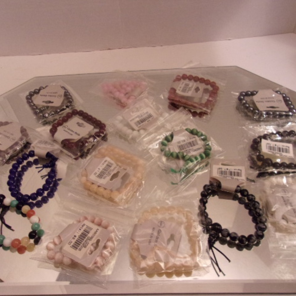 NWTS 16 SEMI PRECIOUS BEADED BRACELETS.J4-9